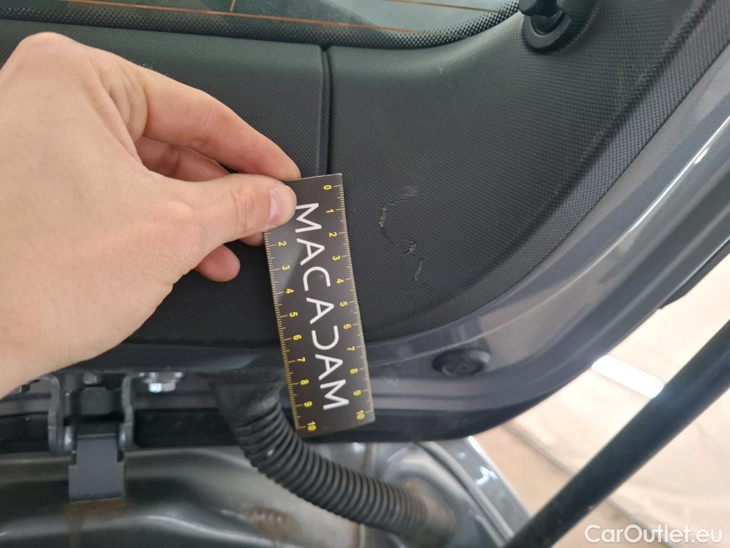  Bmw  Serie 1 Série 1 Berline 120 i Edition Sport 2.0 180CV BVA7 E6d #32