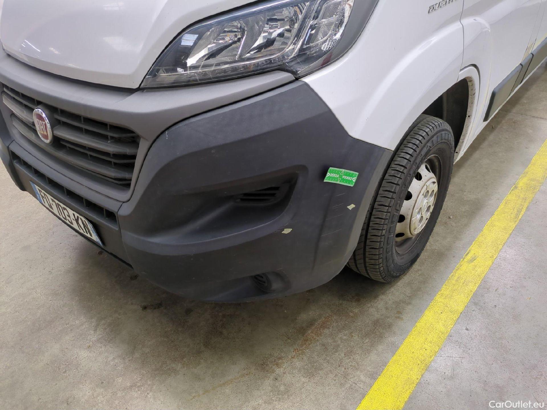  Fiat  Ducato FIAT  / 2014 / 4P / Fourgon tôlé 3.0 M H2 2.3 Multijet 120 Pack Pro Nav #39