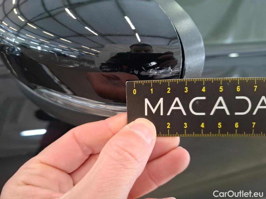  Ford  Kuga FORD  / 2019 / 5P / SUV 2.5 190 hybrid Flexifuel Pshift Titanium #71