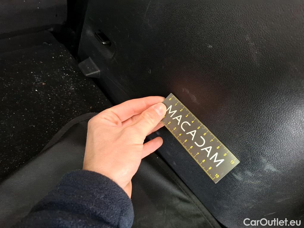  Ford  Kuga FORD  / 2019 / 5P / SUV 2.5 190 hybrid Flexifuel Pshift Titanium #85