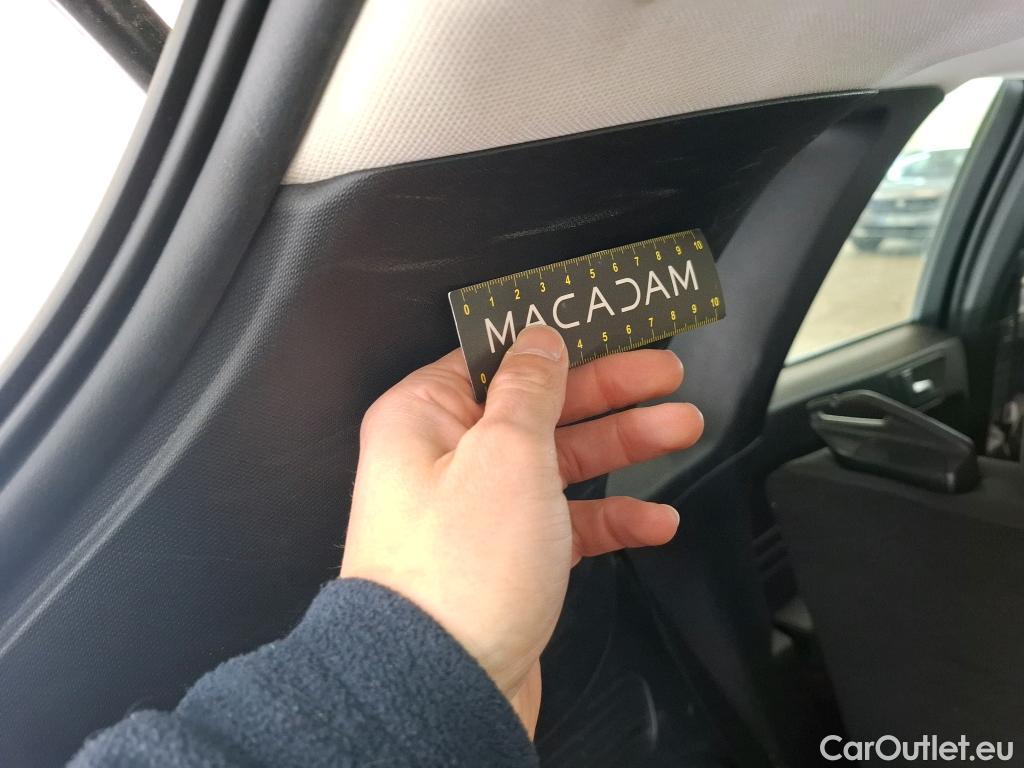  Ford  Kuga FORD  / 2019 / 5P / SUV 2.5 190 hybrid Flexifuel Pshift Titanium #94