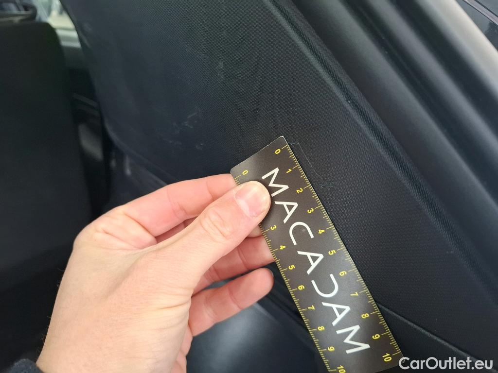  Ford  Kuga FORD  / 2019 / 5P / SUV 2.5 190 hybrid Flexifuel Pshift Titanium #48