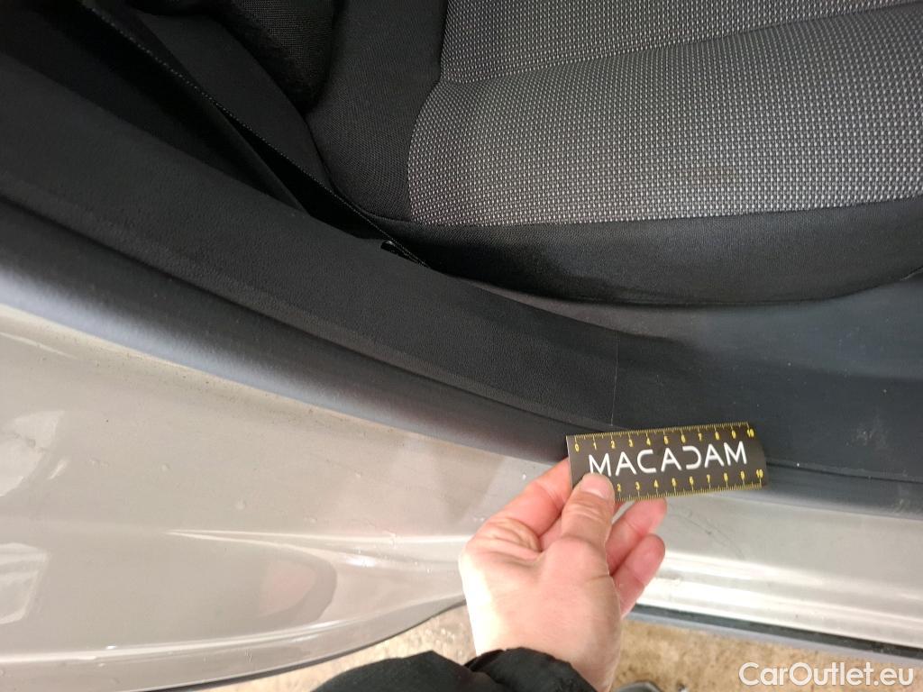  Citroen  C3  Feel 1.2 PureTech 80CV BVM5 E6d #8