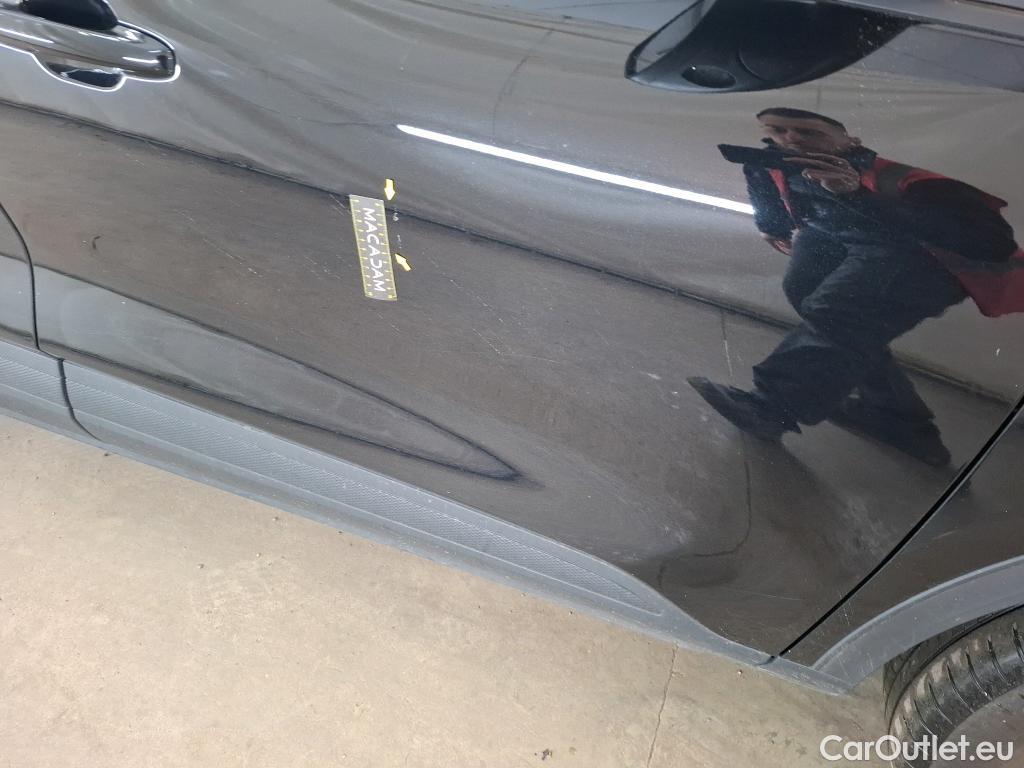  Ford  Kuga FORD  / 2019 / 5P / SUV 2.5 190 hybrid Flexifuel Pshift Titanium #101