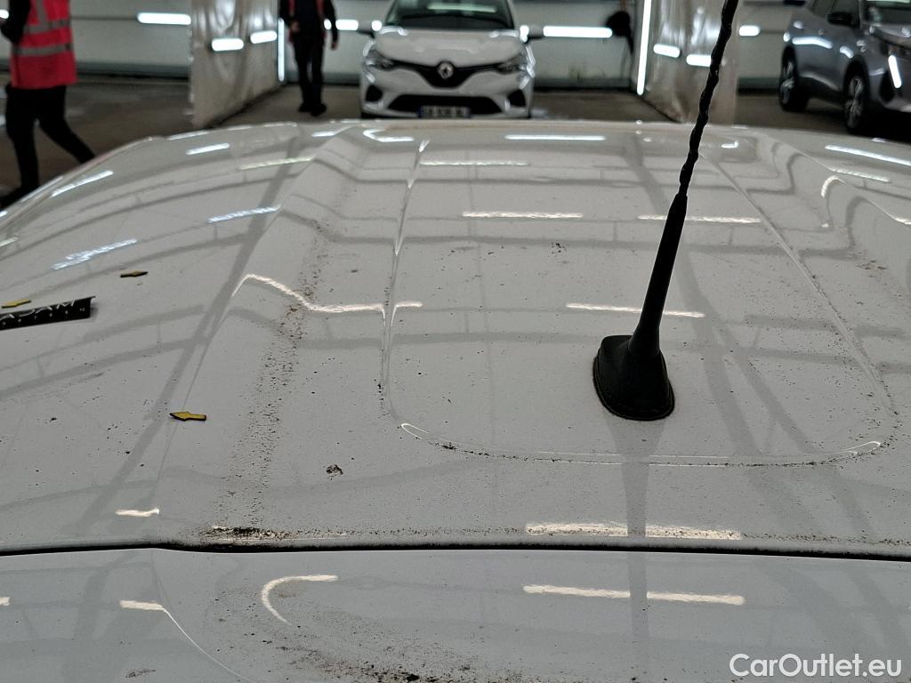  Citroen  C3  Shine Business 1.2 PureTech 110CV BVA6 E6d #5