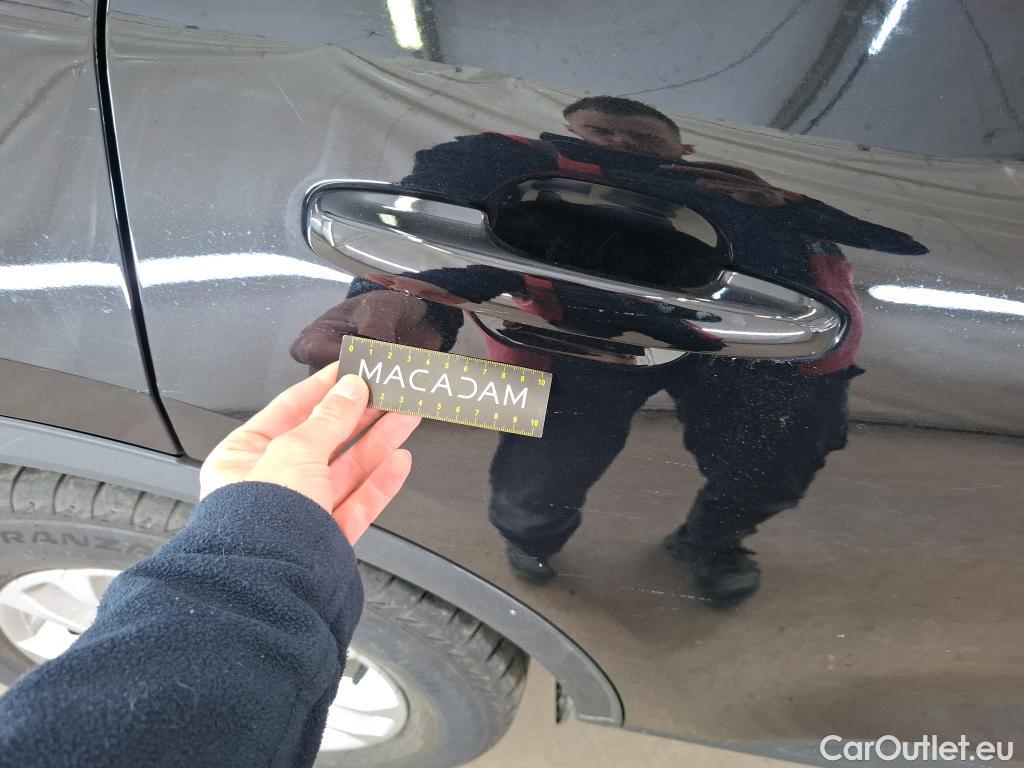  Ford  Kuga FORD  / 2019 / 5P / SUV 2.5 190 hybrid Flexifuel Pshift Titanium #74