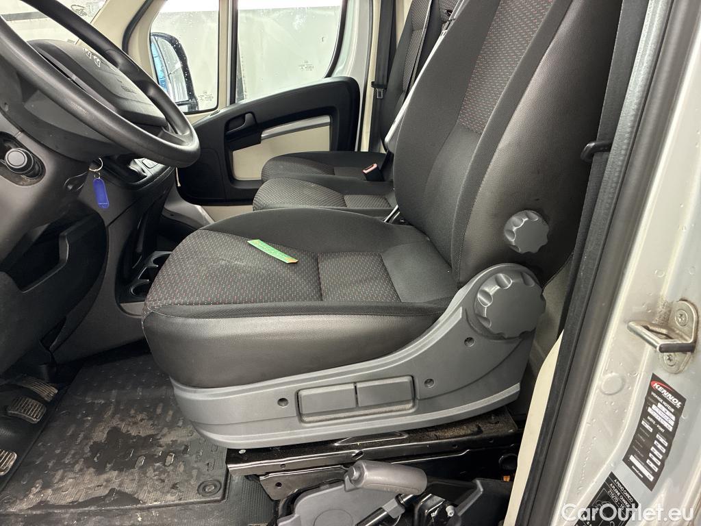  Citroen  Jumper CITROEN  / 2014 / 4P / Fourgon tôlé 30 L1H1 BlueHDi 130 BVM6 Business #32