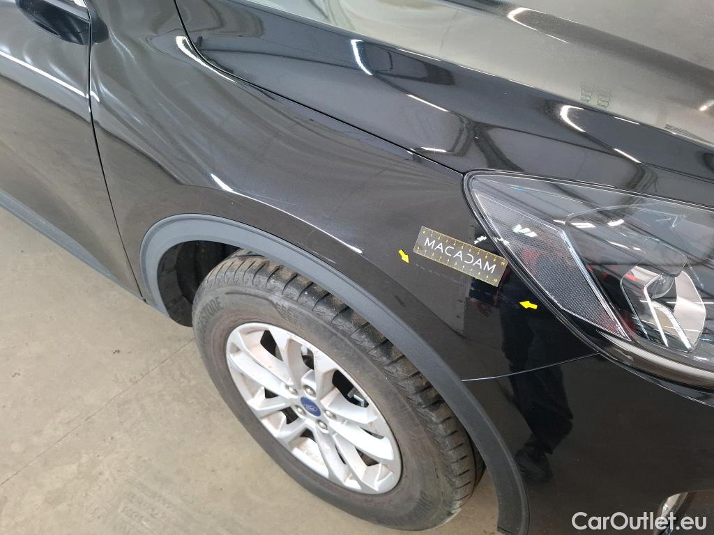  Ford  Kuga FORD  / 2019 / 5P / SUV 2.5 190 hybrid Flexifuel Pshift Titanium #98