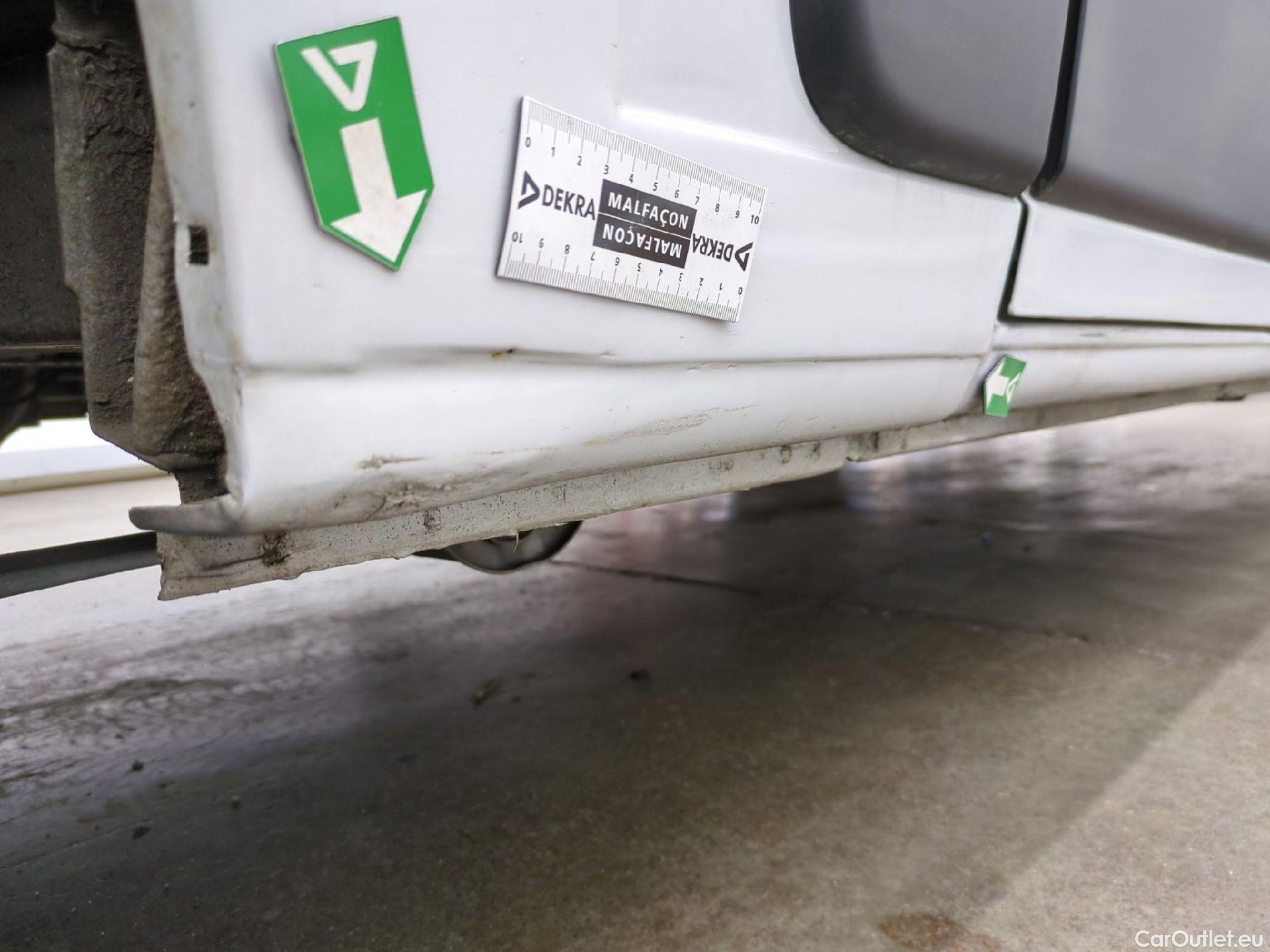  Fiat  Ducato FIAT  / 2014 / 4P / Fourgon tôlé 3.0 M H2 2.3 Multijet 120 Pack Pro Nav #28