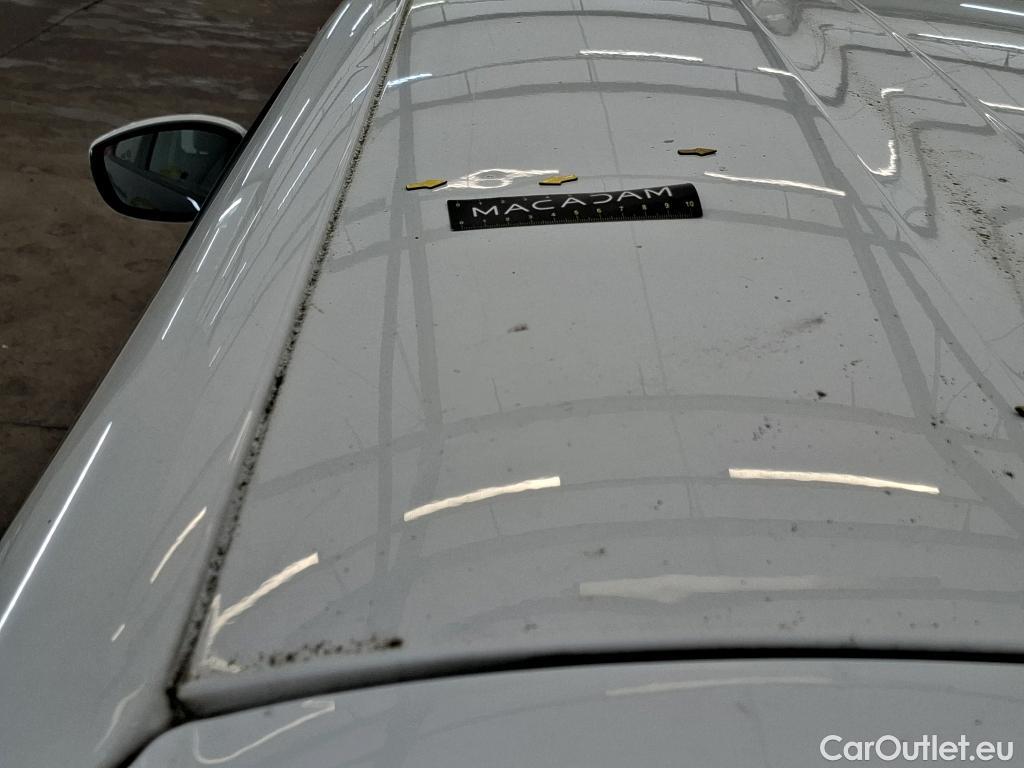  Citroen  C3  Shine Business 1.2 PureTech 110CV BVA6 E6d #2