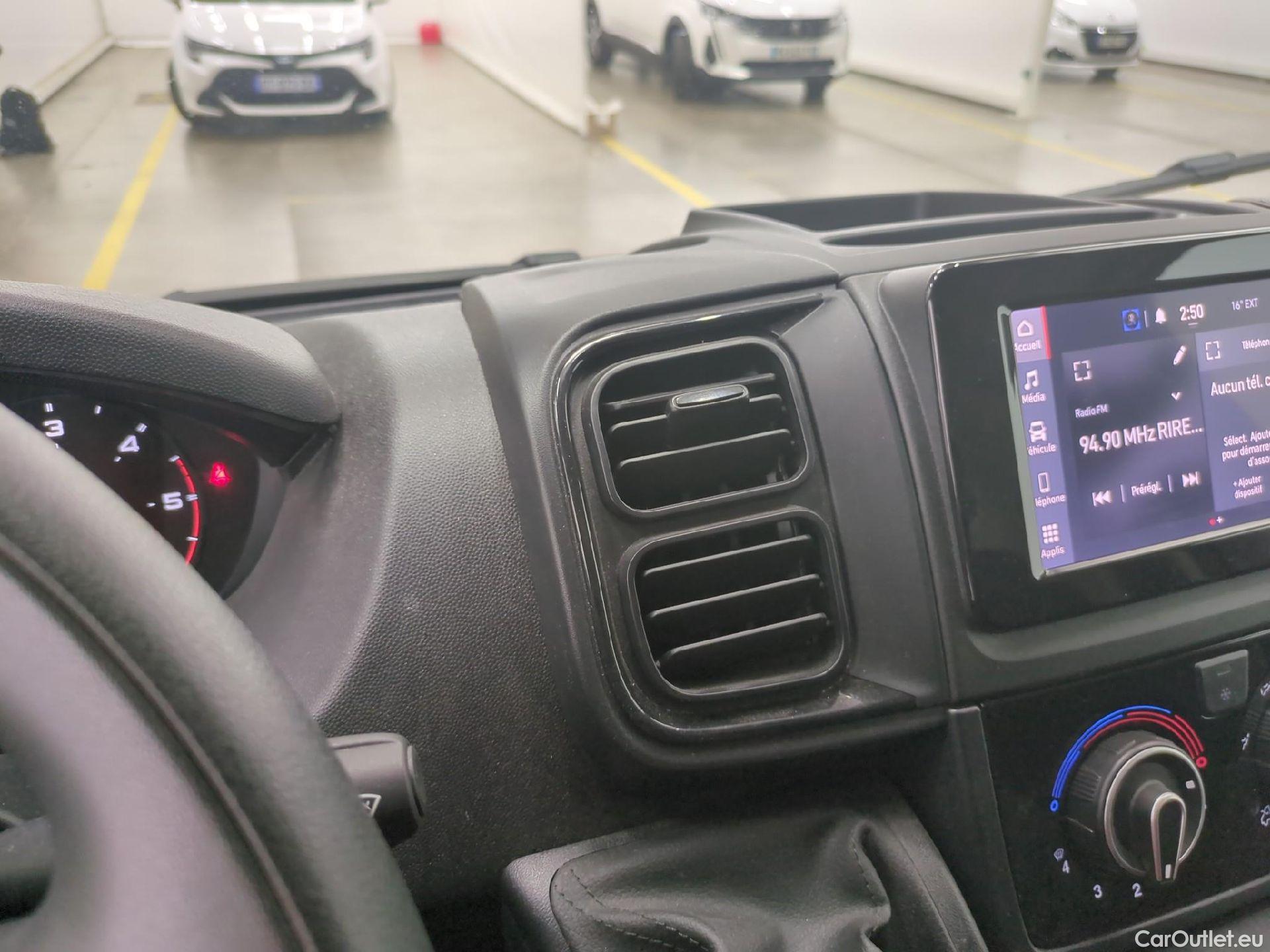  Fiat  Ducato FIAT  / 2014 / 4P / Fourgon tôlé H3-Power 120 3.0 M H2 Pack #34