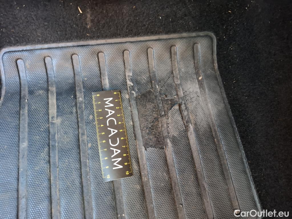  Peugeot  2008  Active Business 1.2 PureTech 130CV BVM6 E6d #5