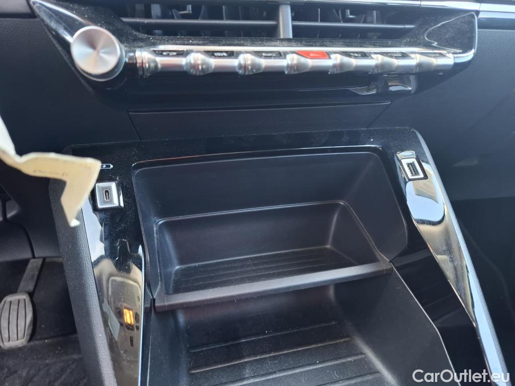  Peugeot  2008  Active Business 1.5 HDi 110CV BVM6 E6d #39