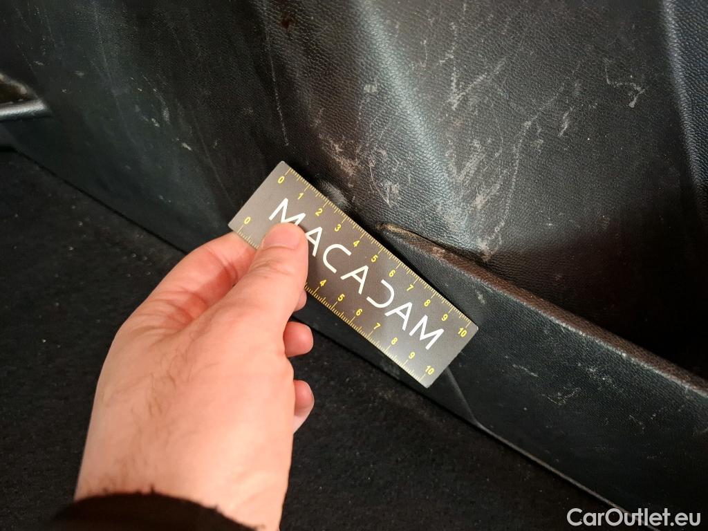  Peugeot  2008  Allure Pack 1.5 HDi 130CV BVA8 E6d #19