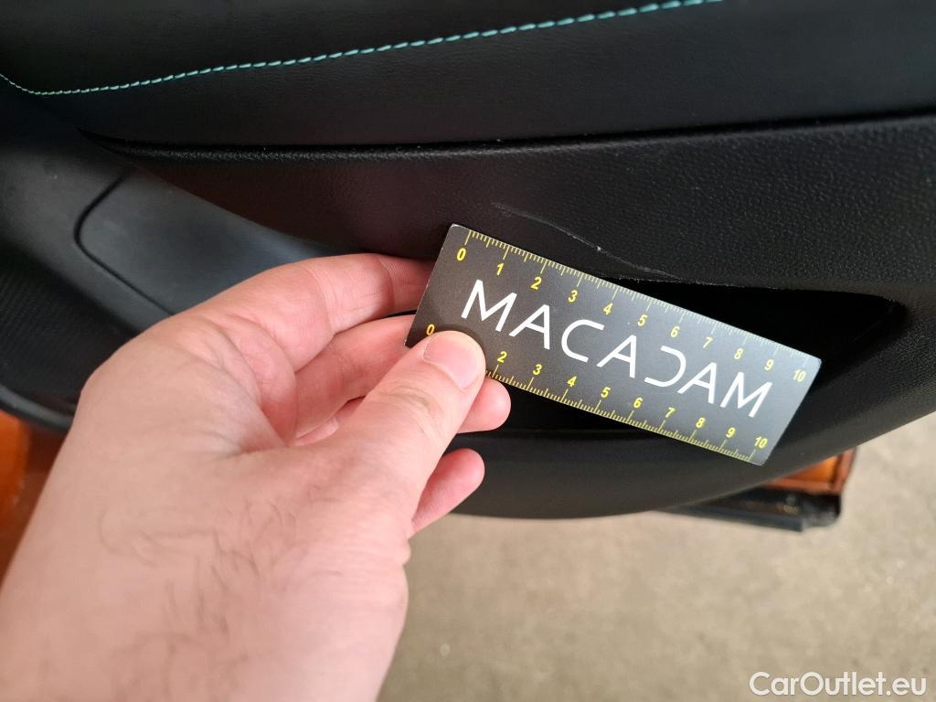  Peugeot  2008  Allure Pack 1.5 HDi 130CV BVA8 E6d #14