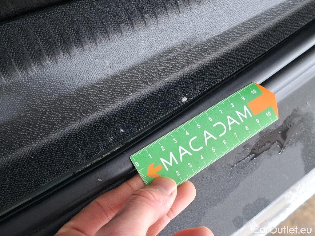  Peugeot  3008  II Allure Pack 1.2 PureTech 130CV BVA8 E6d #24