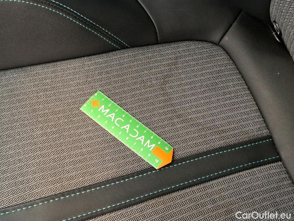  Peugeot  3008  II Allure Pack 1.2 PureTech 130CV BVA8 E6d #17