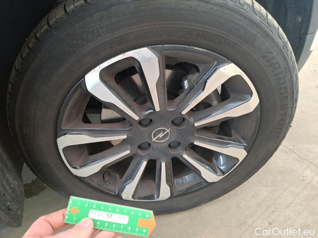  Opel  Crossland  X Elegance Business 1.2 Turbo 110CV BVM6 E6d #13