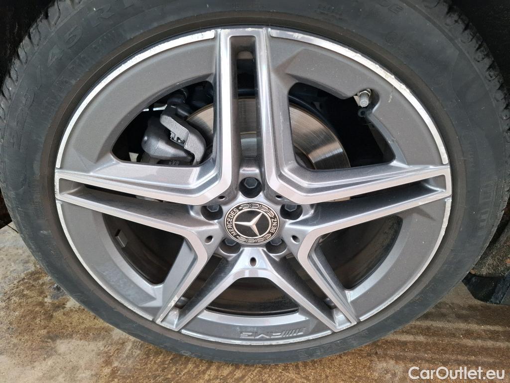  Mercedes  B-Klasse MERCEDES-BENZ Classe B / 2019 / 5P / monospace B 200 AMG Line Edition BA7 #33