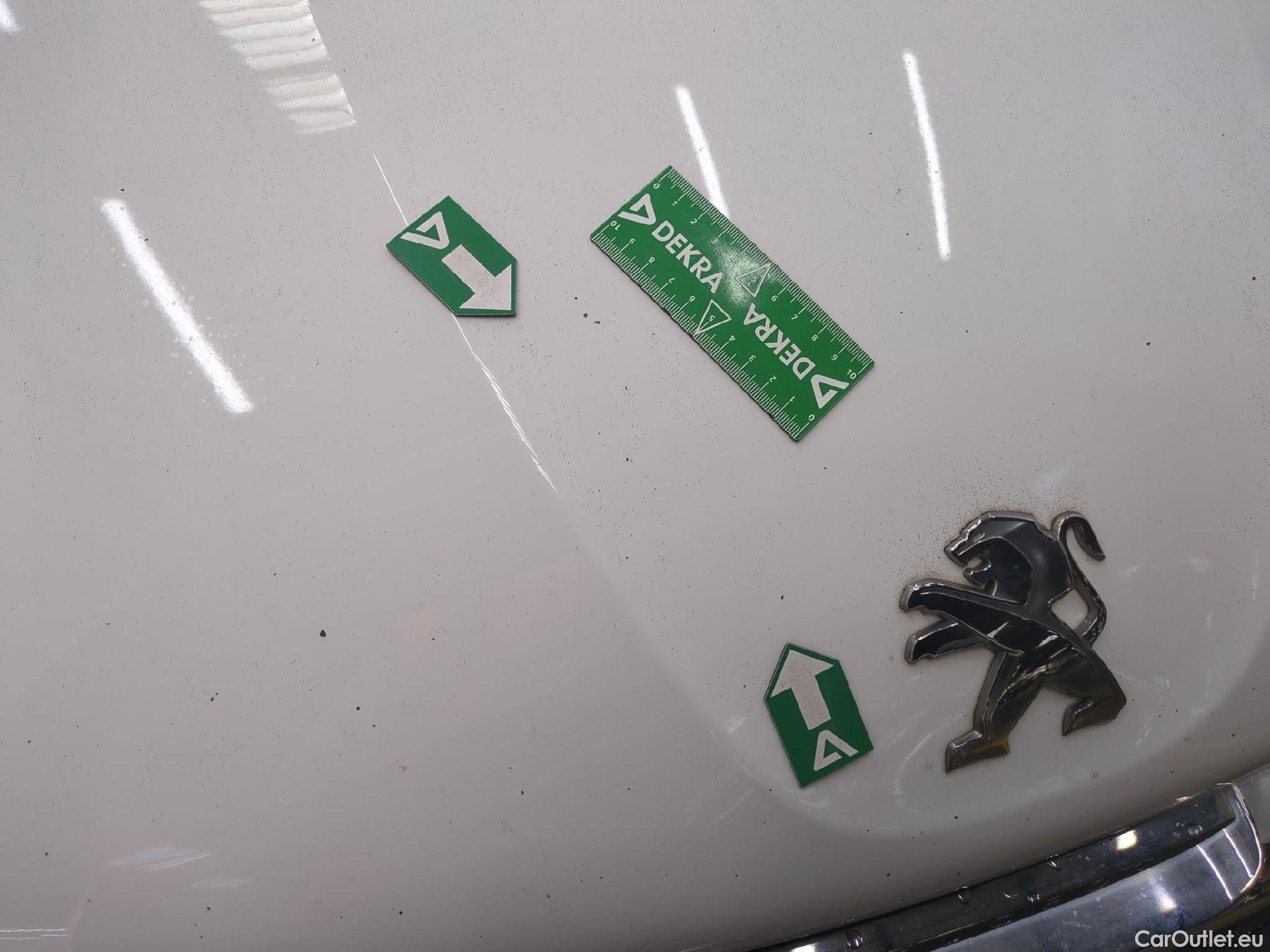  Peugeot  208  Affaire Premium Pack 1.2 80CV BVM5 E6dT #15