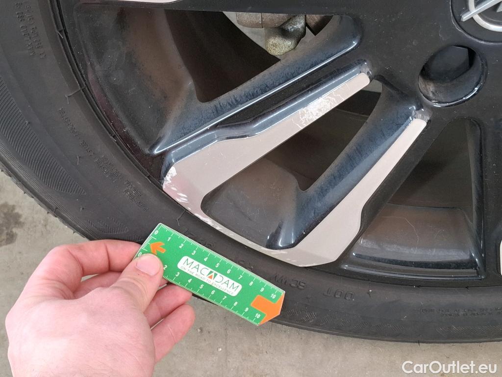  Opel  Crossland  X Elegance Business 1.2 Turbo 110CV BVM6 E6d #11