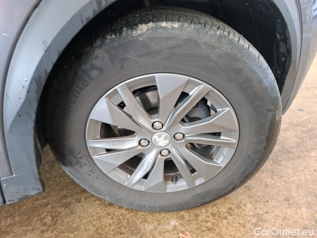  Peugeot  2008  Active Business 1.2 PureTech 130CV BVM6 E6d #13