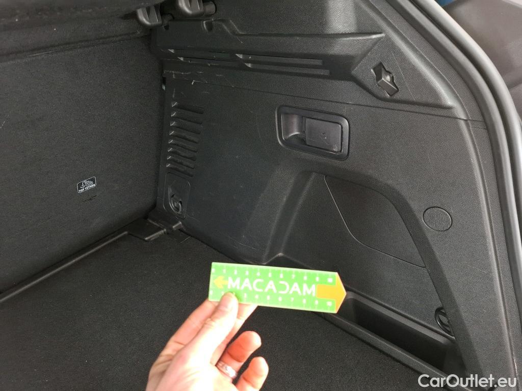  Peugeot  3008  II Allure Pack 1.2 PureTech 130CV BVA8 E6d #8