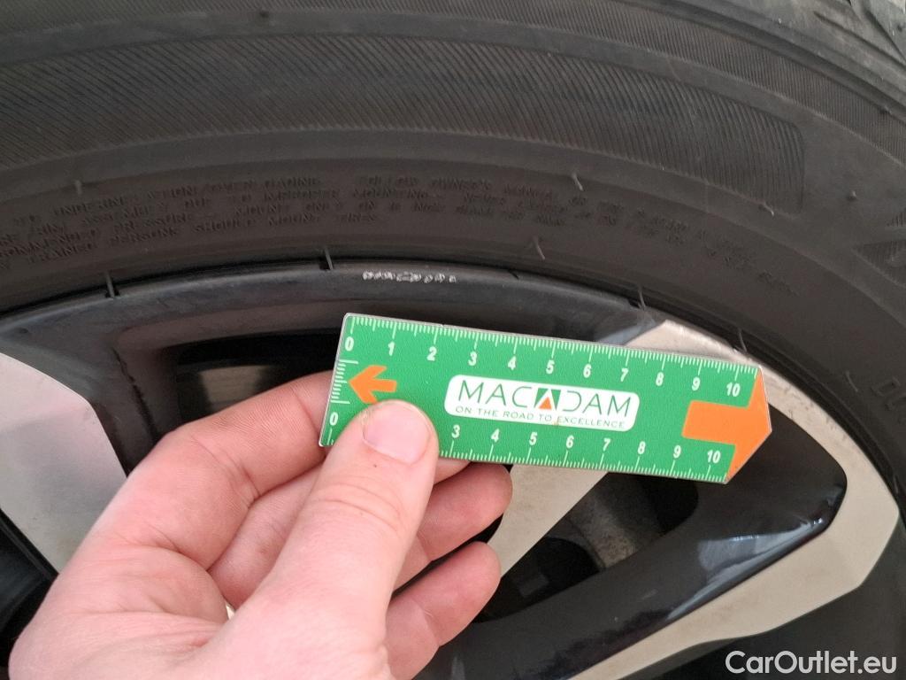  Opel  Crossland  X Elegance Business 1.2 Turbo 110CV BVM6 E6d #16