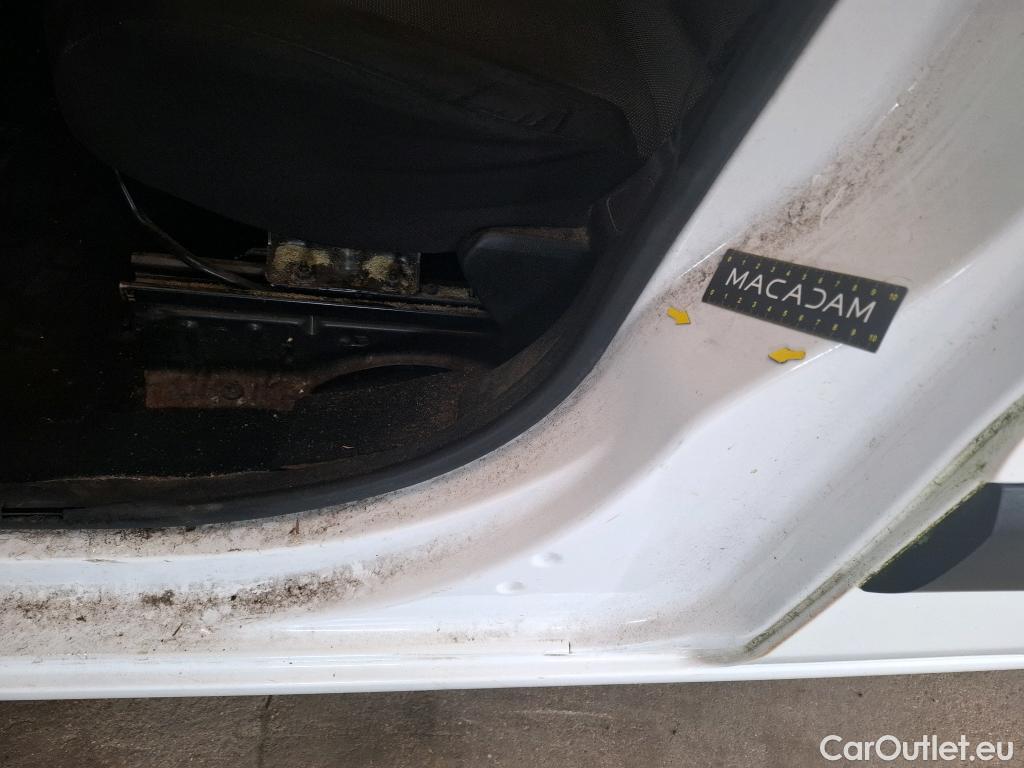  Peugeot  Partner PEUGEOT  VU 3p Fourgonnette 1.6 BLUEHDI 100 STANDARD PRO #16