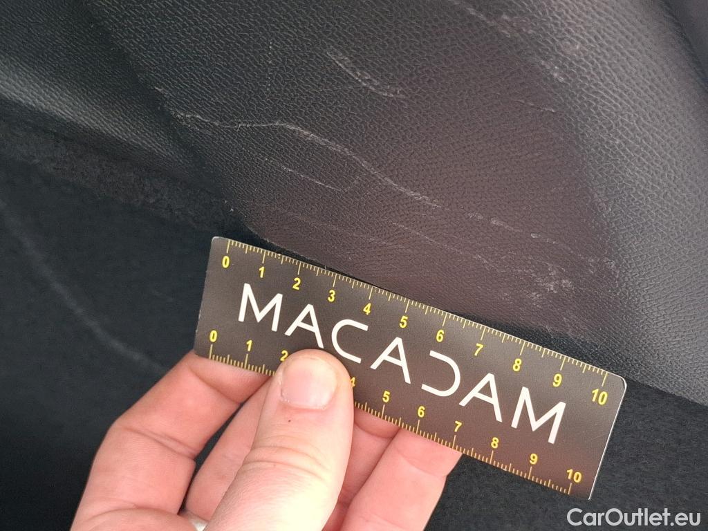  Peugeot  308  SW / 2017 / 5P / Break BlueHDi 130 EAT6 S&S ACTIVE BUSINESS / TRANSFO VP/VF #32