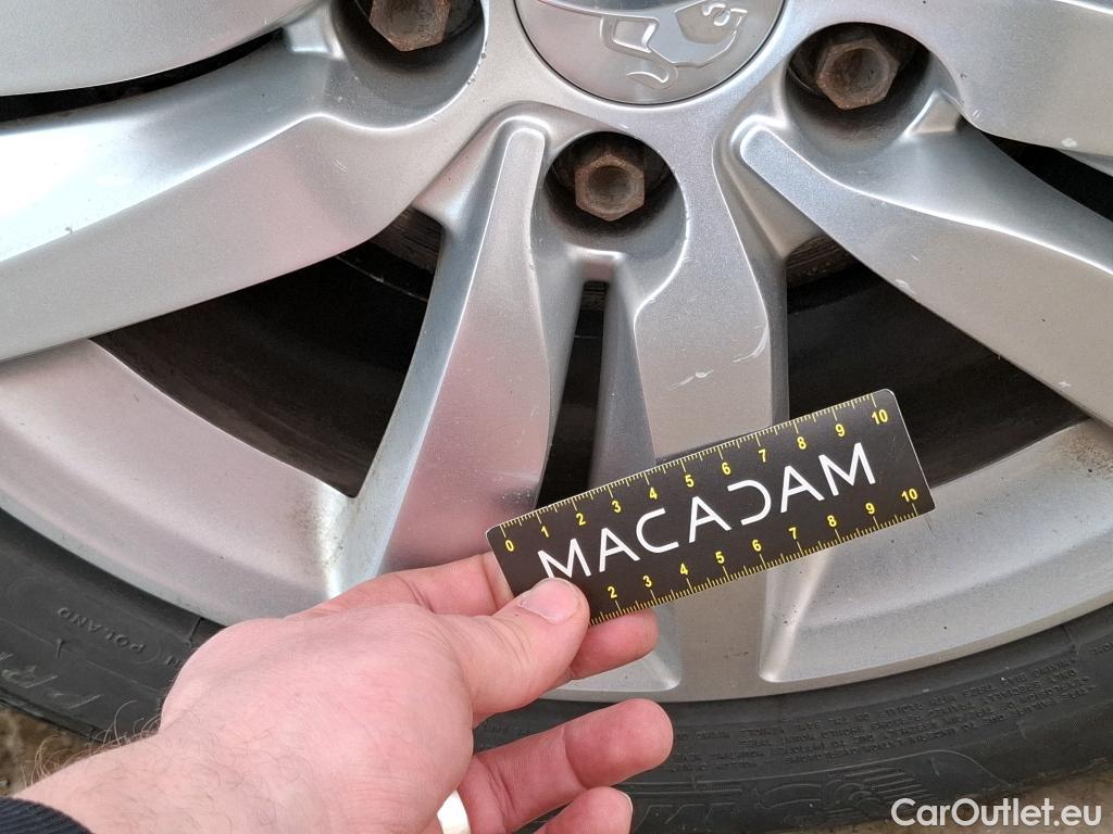  Peugeot  308  SW / 2017 / 5P / Break BlueHDi 130 EAT6 S&S ACTIVE BUSINESS / TRANSFO VP/VF #58