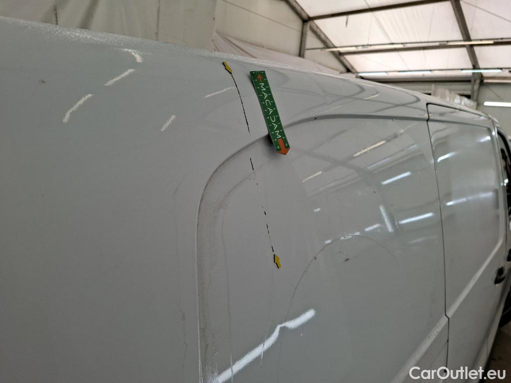  Peugeot  Expert  Fourgon Premium L2 1.5 HDi 120CV BVM6 E6d #21