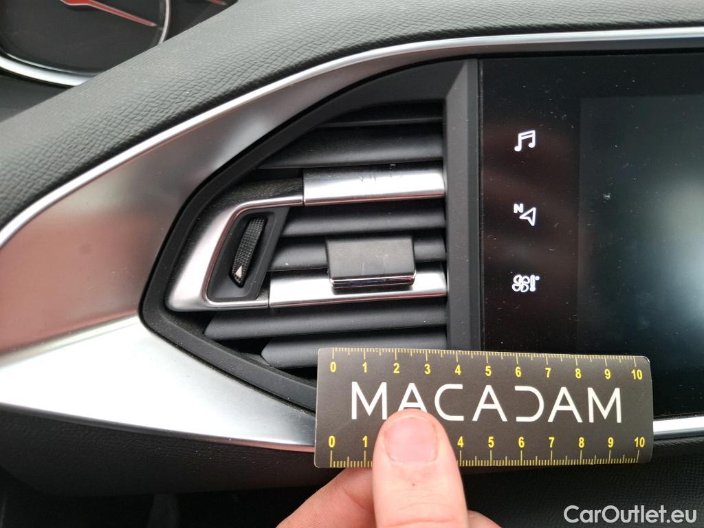  Peugeot  308  SW / 2017 / 5P / Break BlueHDi 130 EAT6 S&S ACTIVE BUSINESS / TRANSFO VP/VF #9