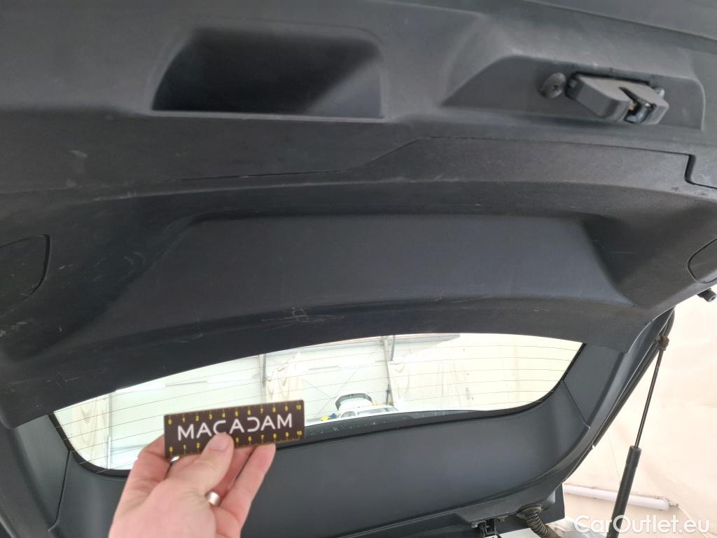  Peugeot  308  SW / 2017 / 5P / Break BlueHDi 130 EAT6 S&S ACTIVE BUSINESS / TRANSFO VP/VF #18