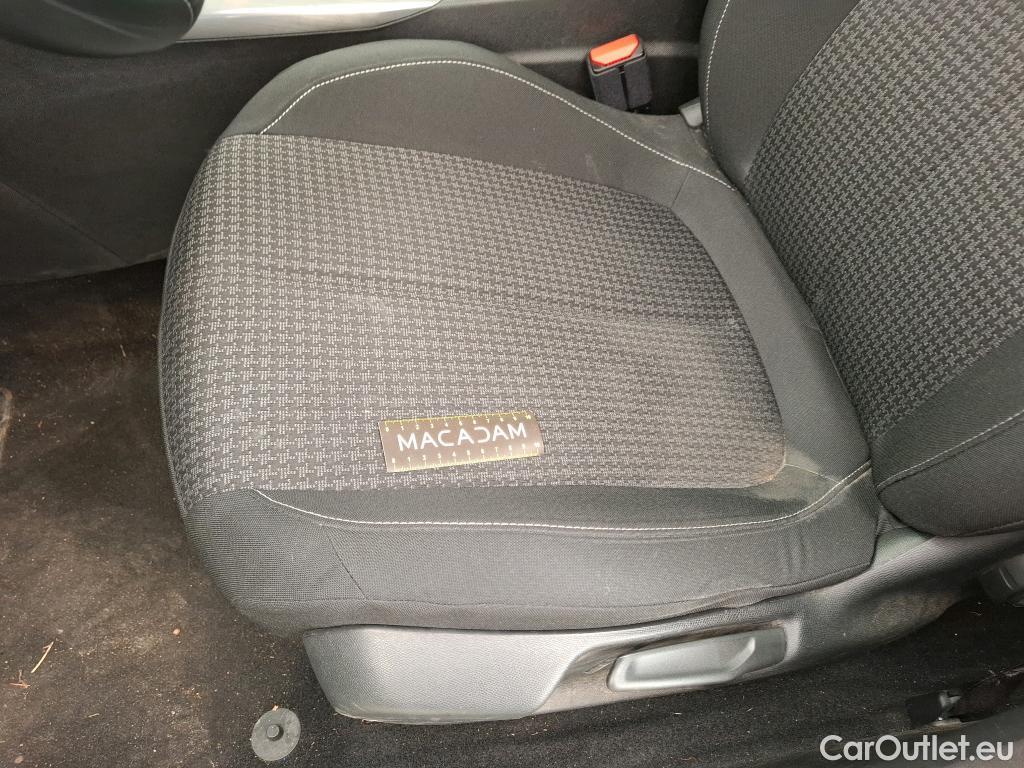  Peugeot  308  SW / 2017 / 5P / Break BlueHDi 130 EAT6 S&S ACTIVE BUSINESS / TRANSFO VP/VF #51