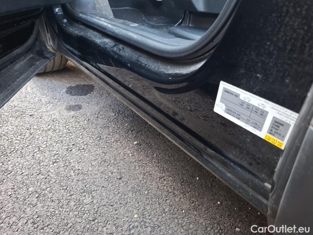  Peugeot  3008  Allure Pack 1.5 HDi 130CV BVA8 E6d #42