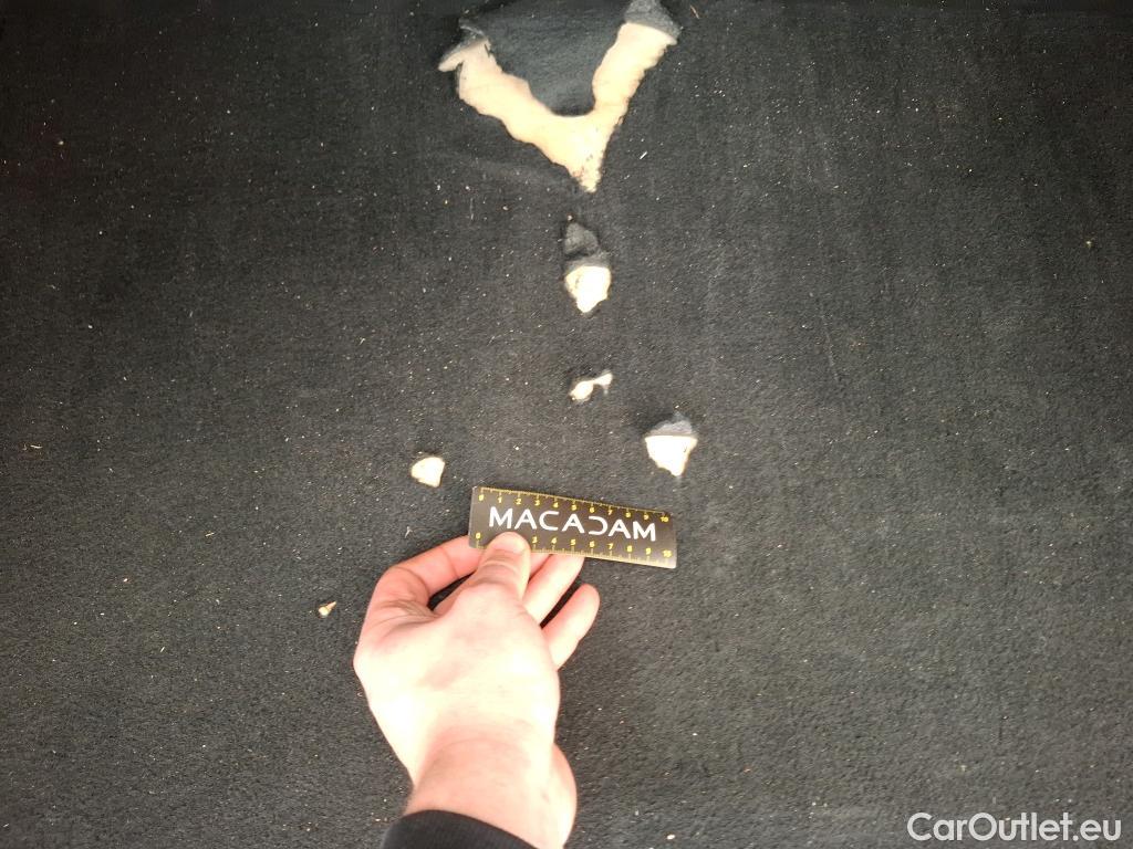  Peugeot  308  SW / 2017 / 5P / Break BlueHDi 130 EAT6 S&S ACTIVE BUSINESS / TRANSFO VP/VF #4