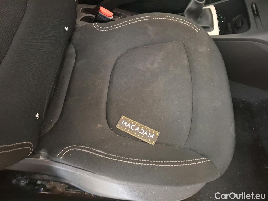  Renault  Captur  Business 0.9 TCe 90CV BVM5 E6 / TRANSFO VP VF #73