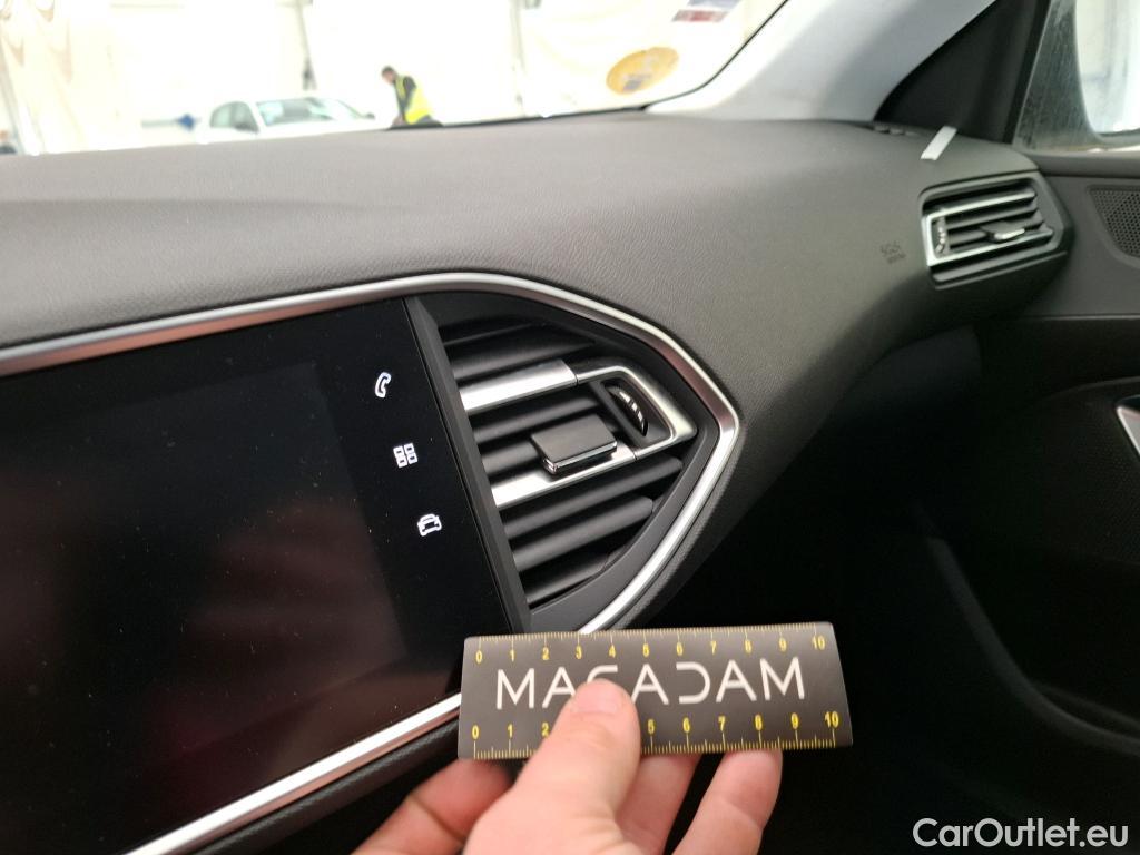  Peugeot  308  SW / 2017 / 5P / Break BlueHDi 130 EAT6 S&S ACTIVE BUSINESS / TRANSFO VP/VF #11