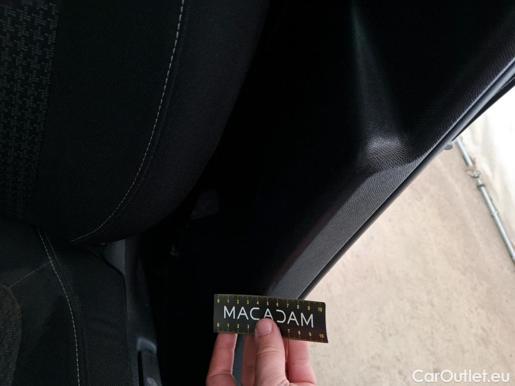  Peugeot  308  SW / 2017 / 5P / Break BlueHDi 130 EAT6 S&S ACTIVE BUSINESS / TRANSFO VP/VF #36