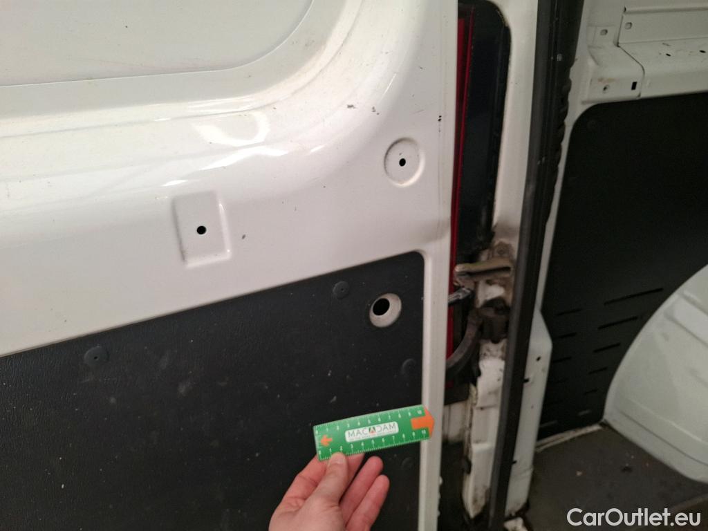  Peugeot  Boxer PEUGEOT  / 2014 / 4P / Fourgon tôlé BlueHDi S&S 140 S&S ASPHALT 333 L2H2 #25