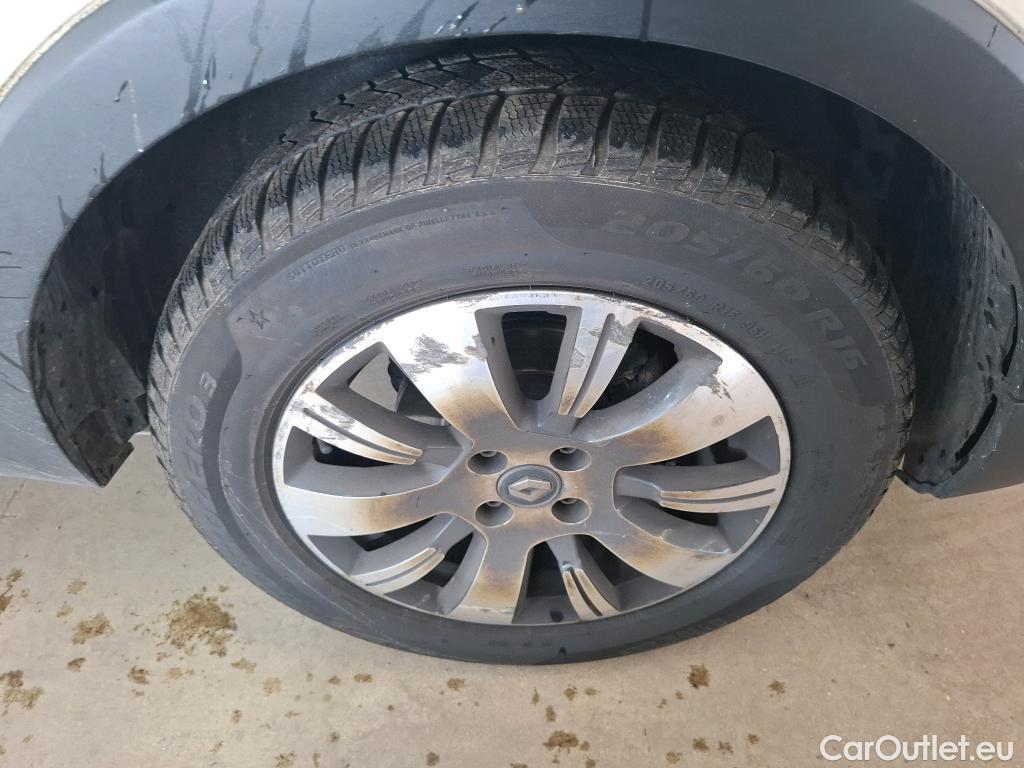  Renault  Captur  Business 0.9 TCe 90CV BVM5 E6 / TRANSFO VP VF #48