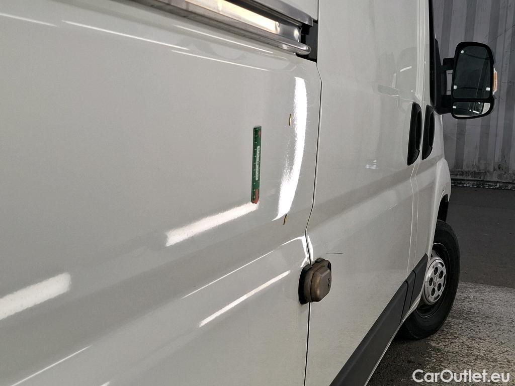  Peugeot  Boxer PEUGEOT  / 2014 / 4P / Fourgon tôlé BlueHDi S&S 140 S&S ASPHALT 333 L2H2 #4