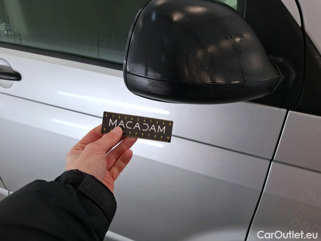  Volkswagen  Transporter VOLKSWAGEN  / 2019 / 4P / Fourgon tôlé 2.0 TDi 110 L1H1 Business #42