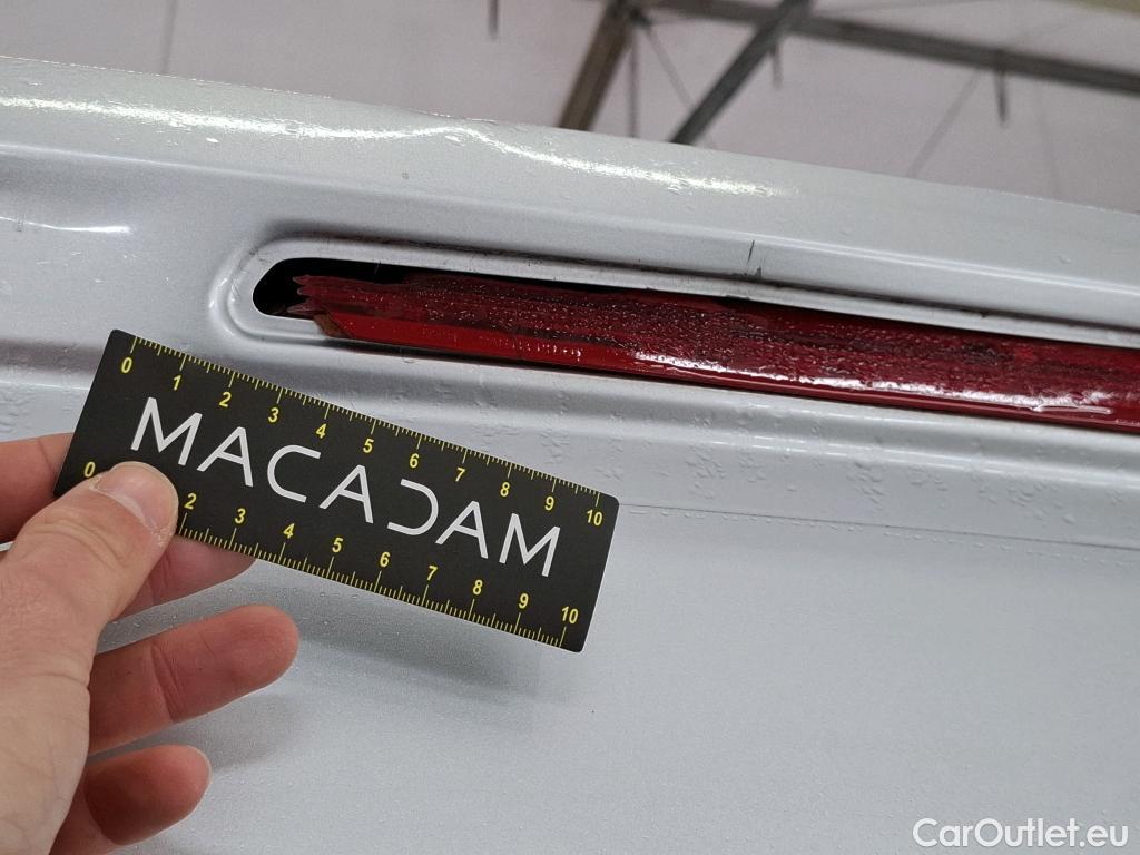  Volkswagen  Transporter VOLKSWAGEN  / 2019 / 4P / Fourgon tôlé 2.0 TDi 110 L1H1 Business #24