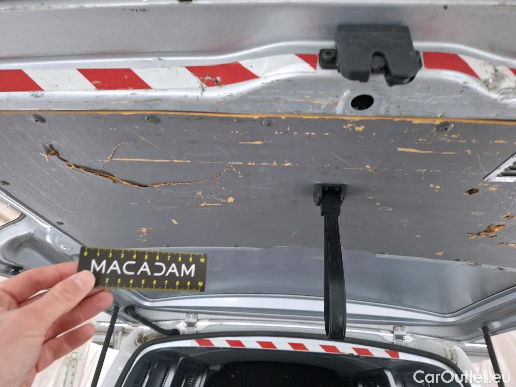  Volkswagen  Transporter VOLKSWAGEN  / 2019 / 4P / Fourgon tôlé 2.0 TDi 110 L1H1 Business #27