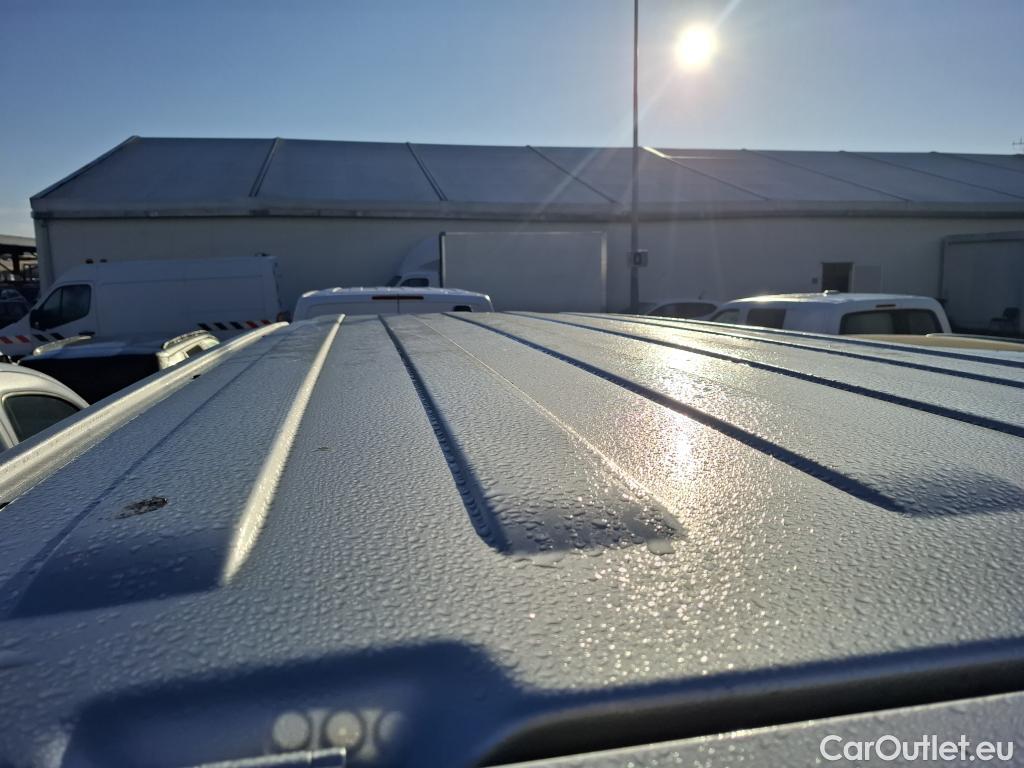  Volkswagen  Transporter VOLKSWAGEN  / 2019 / 4P / Fourgon tôlé 2.0 TDi 110 L1H1 Business #50