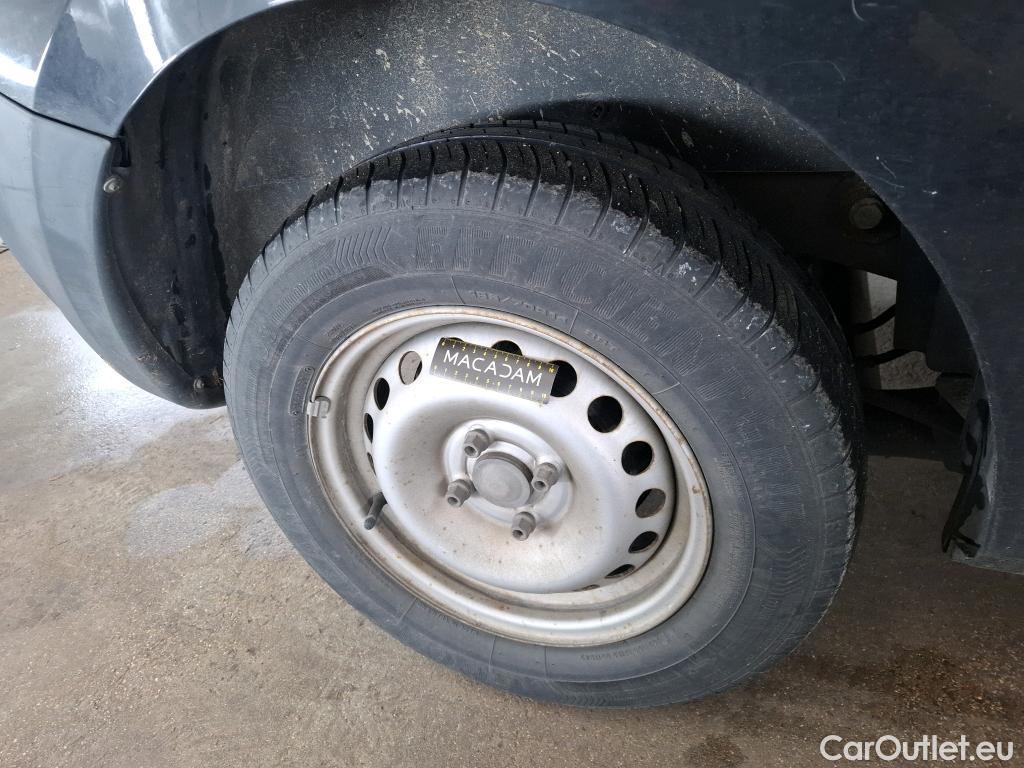  Renault  Kangoo  Express Compact Grand Confort (L0) 1.5 dCi 75CV BVM5 E6 #31