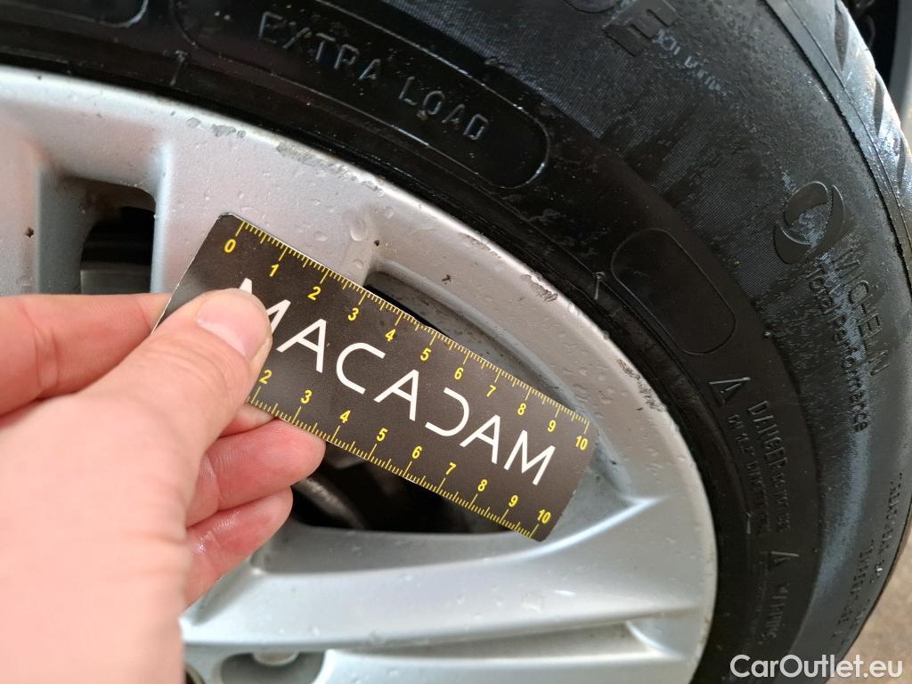  Toyota  Corolla TOYOTA  Touring Sports / 2018 / 5P / Break Hybride 122h Dynamic Business #20