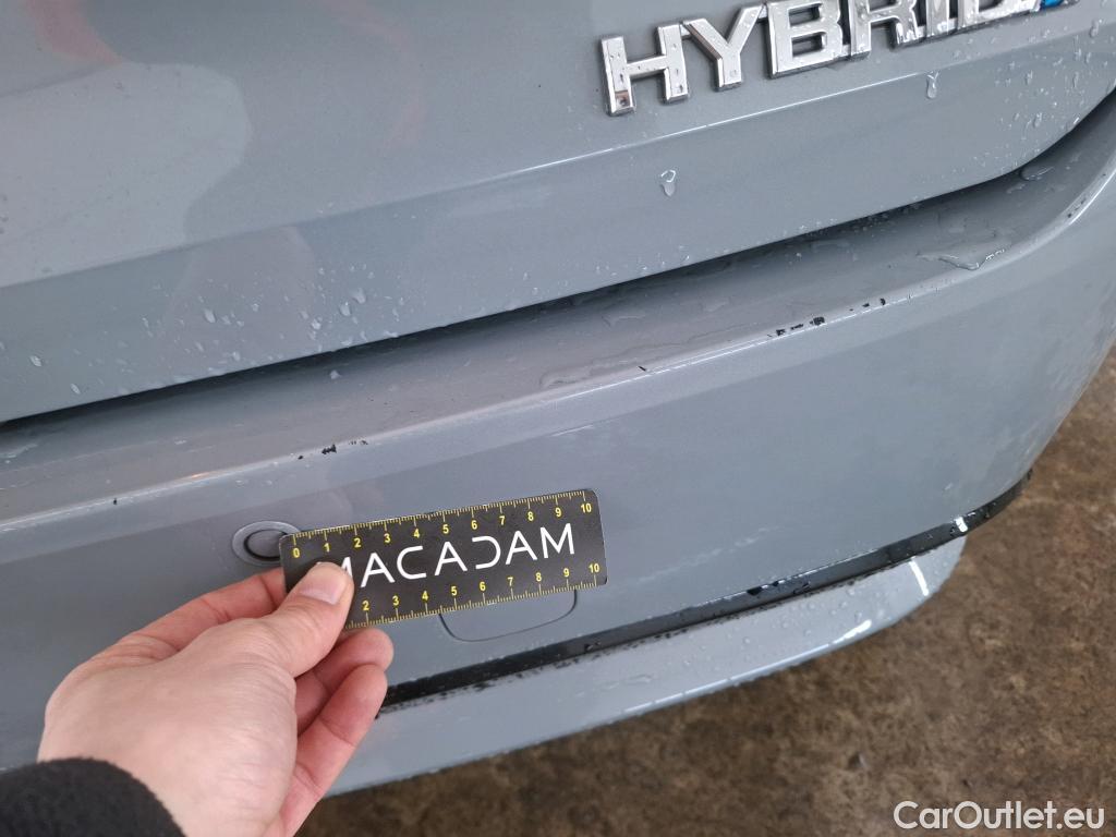  Toyota  Corolla TOYOTA  Touring Sports / 2018 / 5P / Break Hybride 122h Dynamic Business #12